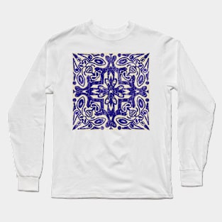 Retro Distressed Blue Abstract Tile Long Sleeve T-Shirt